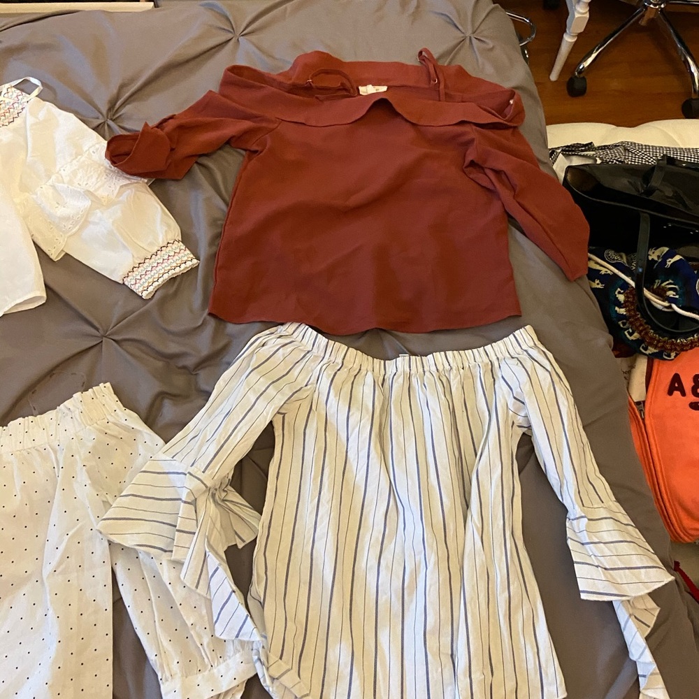 Bundle: 4 off the shoulder tops